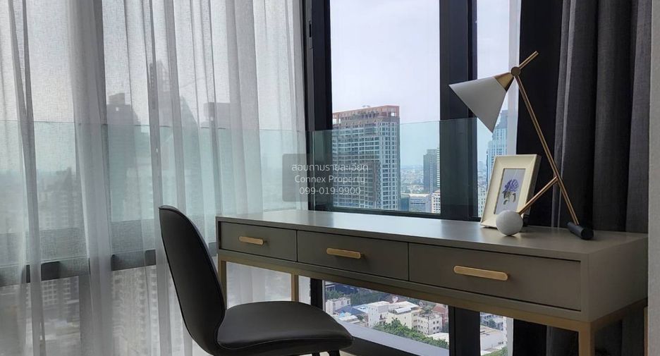 Condo en alquiler de 2 habitaciones en Bang Rak, Bangkok