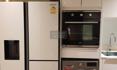 For rent 1 bed condo in Bang Rak, Bangkok