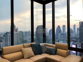 Condo en alquiler de 2 habitaciones en Bang Rak, Bangkok