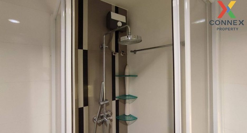 Wohnung zur Miete mit 2 Zimmer in Huai Khwang, Bangkok