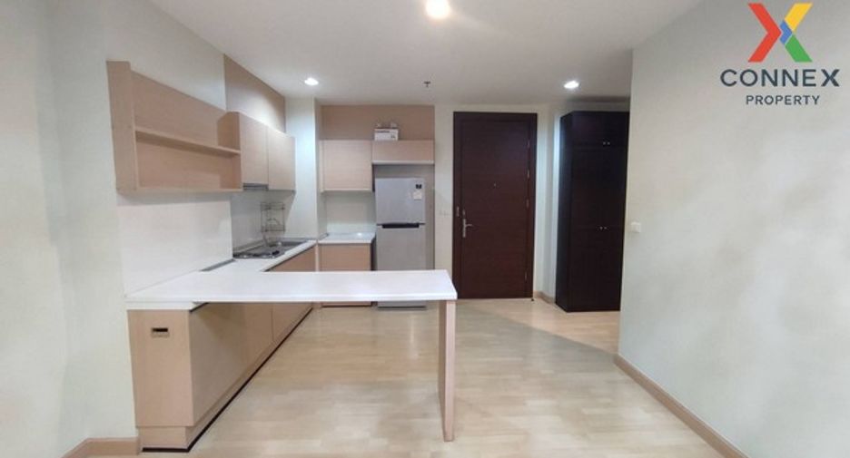 Wohnung zur Miete mit 2 Zimmer in Huai Khwang, Bangkok