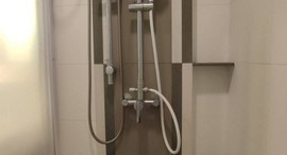 Wohnung zur Miete mit 2 Zimmer in Huai Khwang, Bangkok
