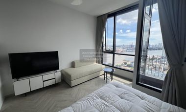 For rent 1 bed condo in Khlong San, Bangkok