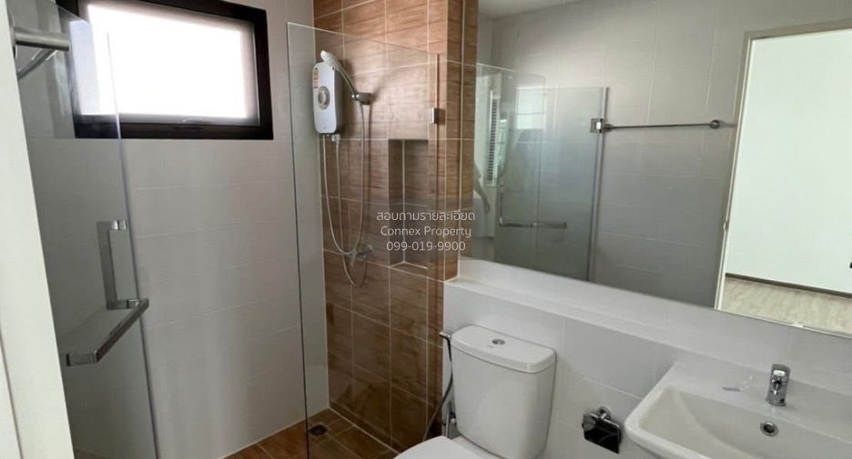 Haus zur Miete mit 3 Zimmer in Bang Phli, Samut Prakan