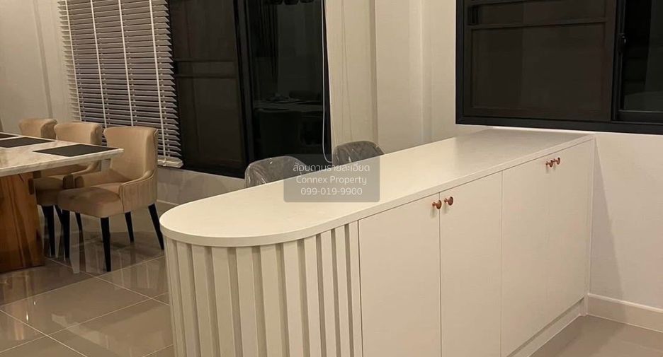 Haus zur Miete mit 3 Zimmer in Bang Phli, Samut Prakan