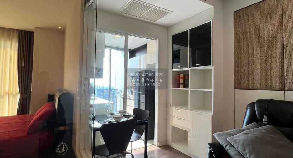 For rent 1 Beds condo in Phra Khanong, Bangkok