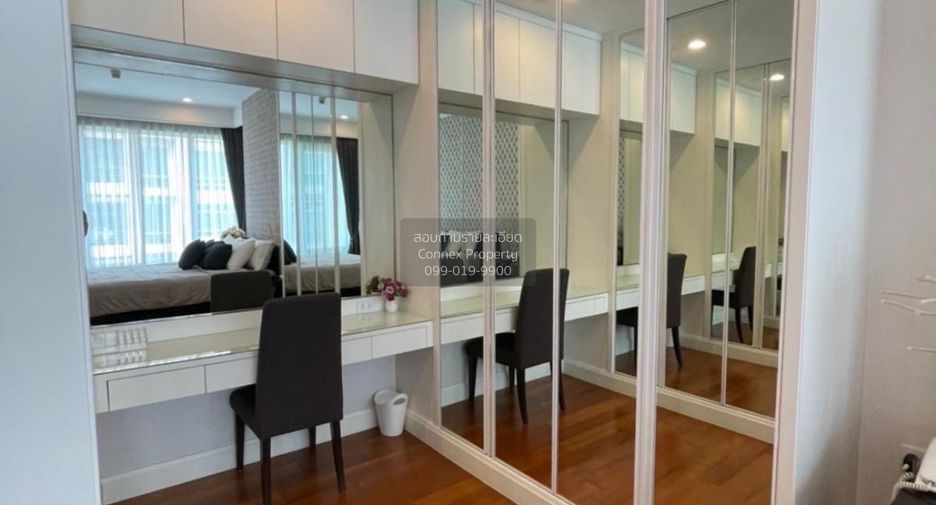 À louer 2 chambres condo à Pathum Wan, Bangkok