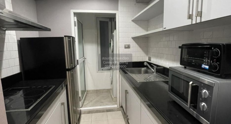 For rent 2 bedrooms condo in Pathum Wan, Bangkok