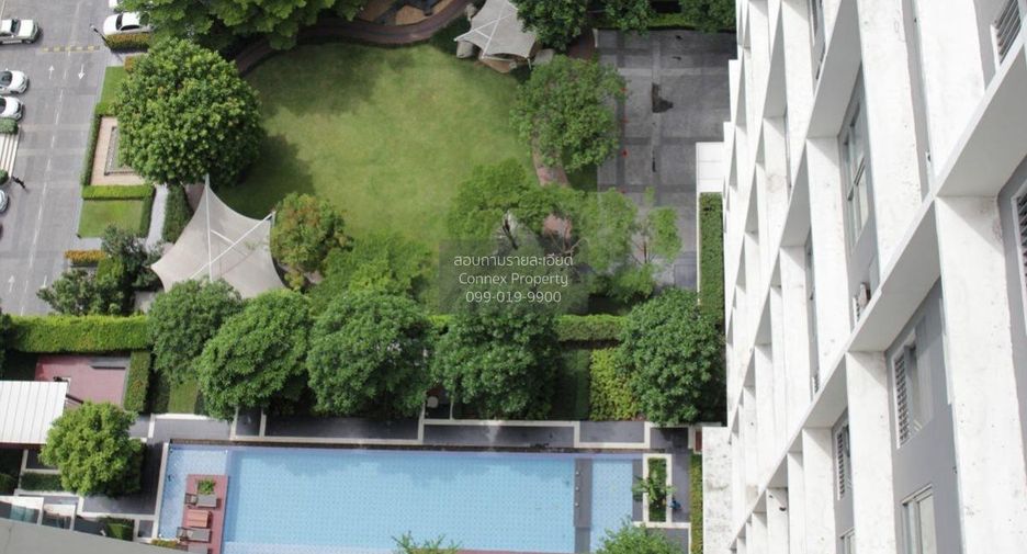 À louer 1 chambre condo à Phra Khanong, Bangkok