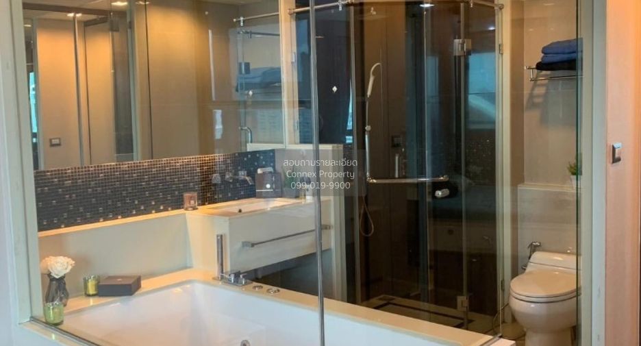 For rent 2 bedrooms condo in Sathon, Bangkok