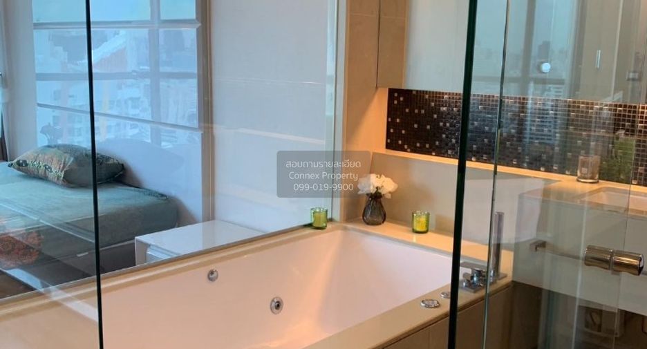For rent 2 bedrooms condo in Sathon, Bangkok