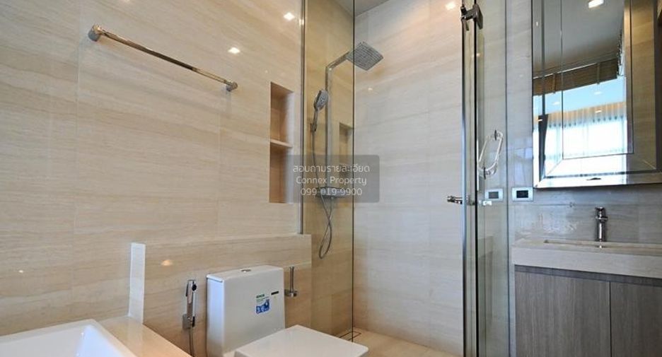 Condo en alquiler de 2 habitaciones en Khlong Toei, Bangkok