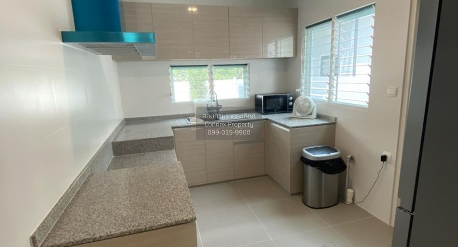 Casa en alquiler de 4 habitaciones en Prawet, Bangkok