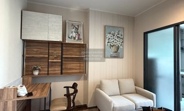 Condo en alquiler de 1 habitaciones en Phra Khanong, Bangkok