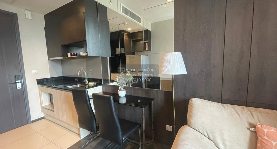 For rent 1 bed condo in Khlong Toei, Bangkok