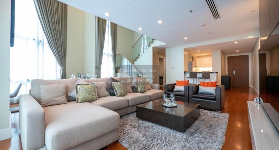 For rent 3 bedrooms condo in Khlong Toei, Bangkok