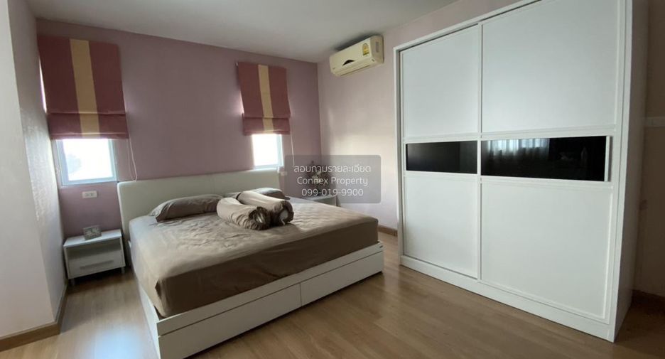 For rent 2 bedrooms condo in Chatuchak, Bangkok