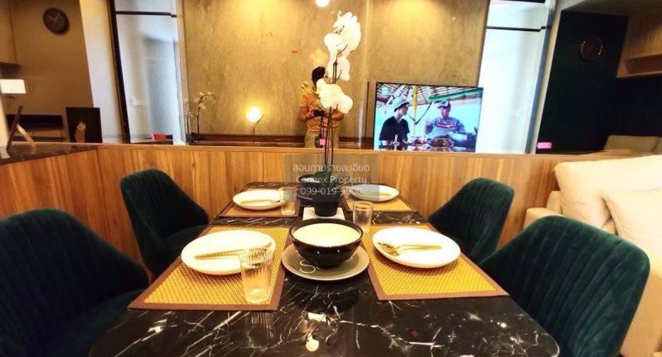 For rent 2 bedrooms condo in Khlong Toei, Bangkok