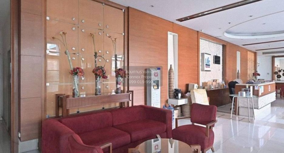 For rent 1 bed condo in Huai Khwang, Bangkok