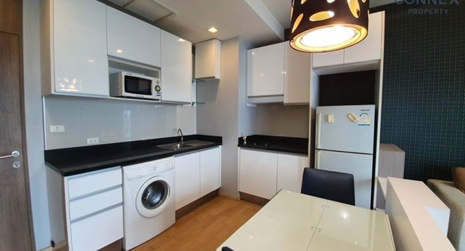 À louer 1 chambre condo à Khlong Toei, Bangkok