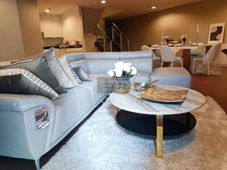 For rent 5 bedrooms condo in Huai Khwang, Bangkok