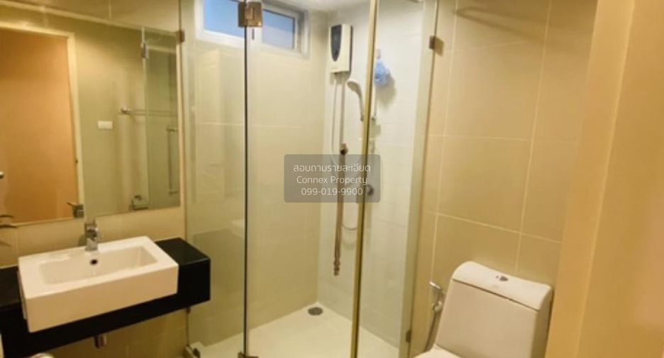 For rent 2 ベッドルーム condo in Huai Khwang, Bangkok