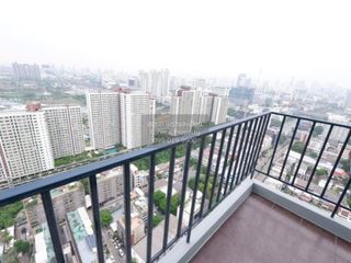 Wohnung zur Miete mit 4 Zimmer in Huai Khwang, Bangkok