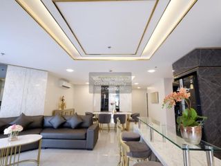 Wohnung zur Miete mit 4 Zimmer in Huai Khwang, Bangkok