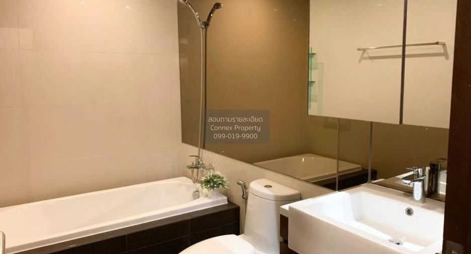 Condo en alquiler de 2 habitaciones en Khlong Toei, Bangkok