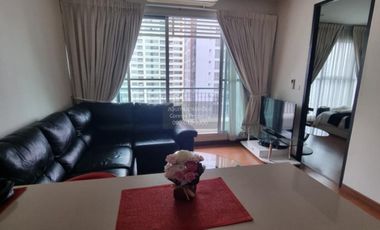 Wohnung zur Miete mit 2 Zimmer in Pathum Wan, Bangkok
