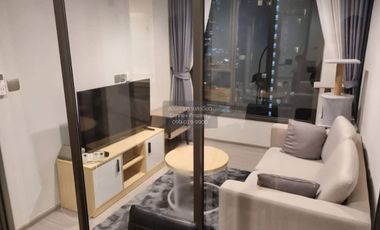 Wohnung zur Miete mit 1 Zimmer in Huai Khwang, Bangkok