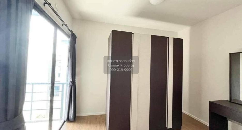For rent 3 bedrooms townhouse in Mueang Nonthaburi, Nonthaburi
