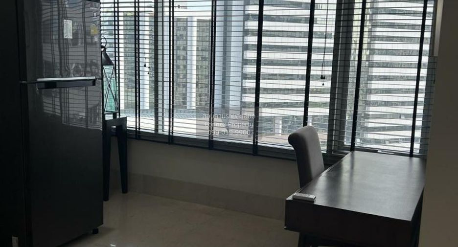 For rent 2 bedrooms condo in Sathon, Bangkok