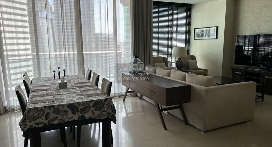 For rent 2 bedrooms condo in Sathon, Bangkok