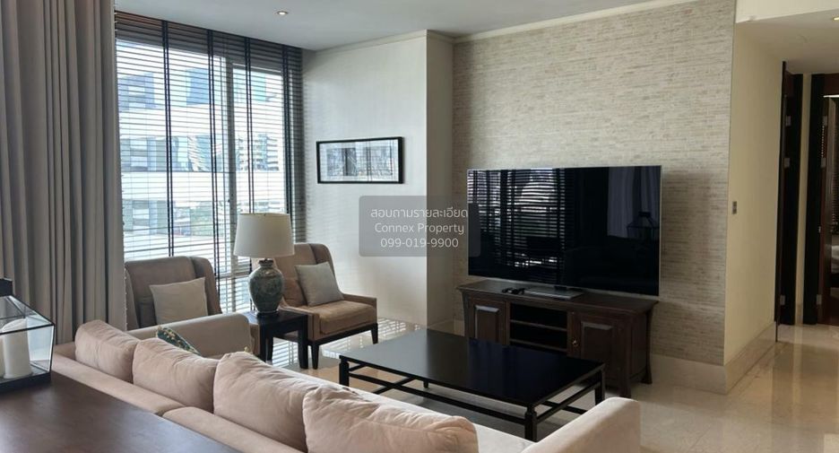 For rent 2 bedrooms condo in Sathon, Bangkok