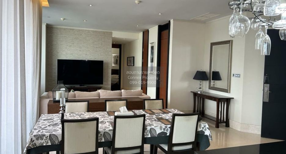 For rent 2 bedrooms condo in Sathon, Bangkok