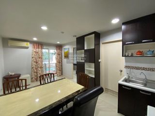 Wohnung zur Miete mit 1 Zimmer in Khlong San, Bangkok