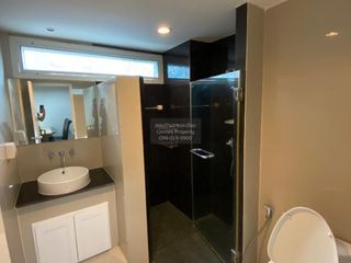Wohnung zur Miete mit 1 Zimmer in Khlong San, Bangkok