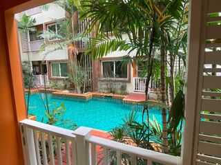 Wohnung zur Miete mit 1 Zimmer in Khlong San, Bangkok