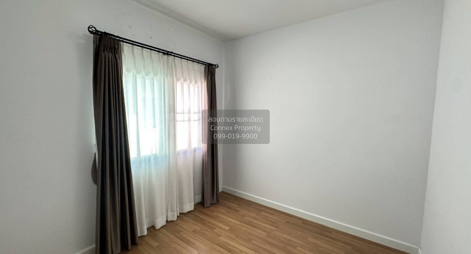 For rent 3 bedrooms townhouse in Bang Bua Thong, Nonthaburi