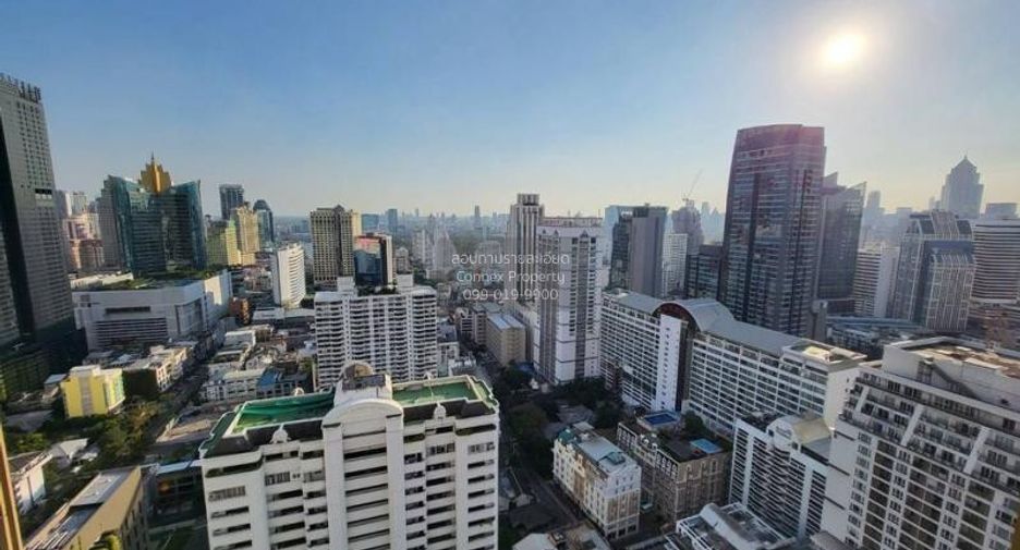 À louer 2 chambres condo à Watthana, Bangkok