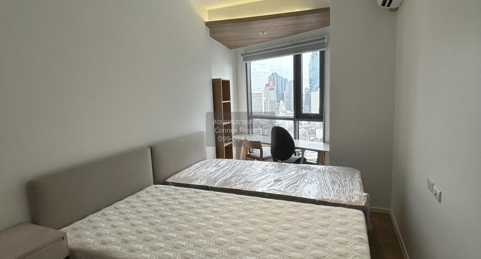 For rent 2 bedrooms condo in Bang Rak, Bangkok