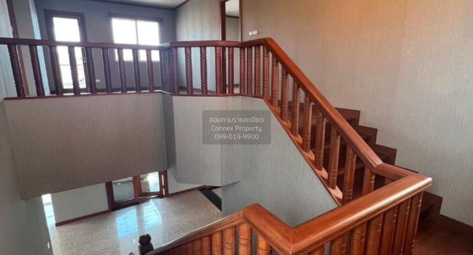For rent 3 bedrooms house in Lat Krabang, Bangkok