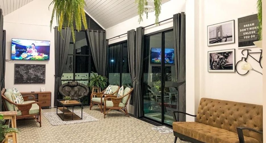 Villa en alquiler de 4 habitaciones en Jomtien, Pattaya