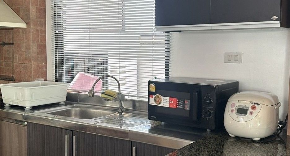 Villa en alquiler de 4 habitaciones en Jomtien, Pattaya