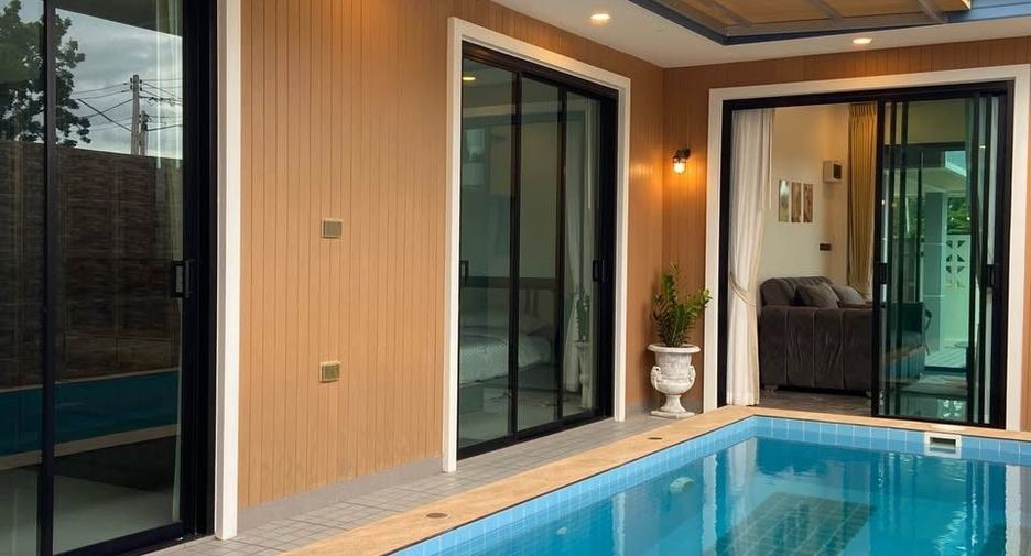 For rent 3 bedrooms villa in Hua Hin, Prachuap Khiri Khan