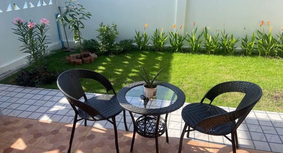 For rent 3 bedrooms villa in Hua Hin, Prachuap Khiri Khan