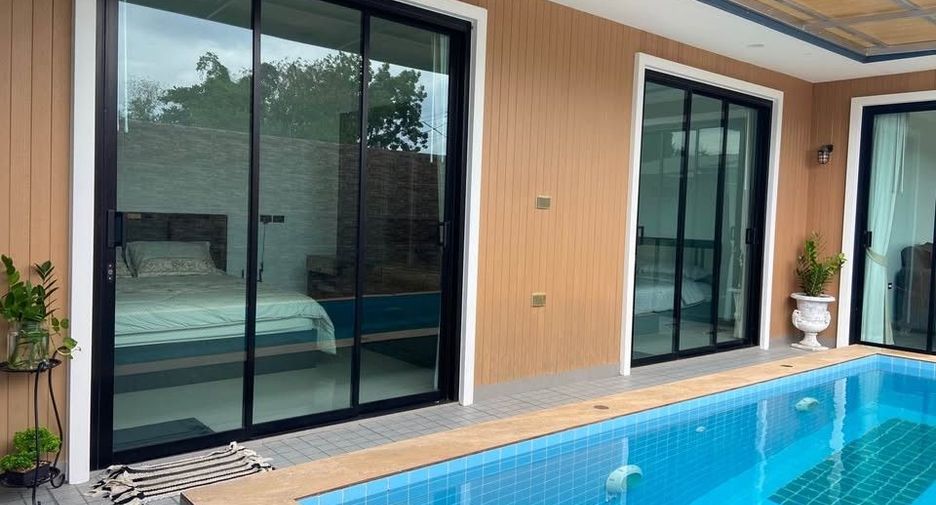 For rent 3 bedrooms villa in Hua Hin, Prachuap Khiri Khan