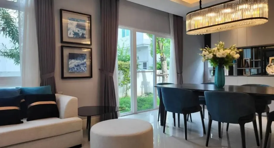 Haus zur Miete mit 4 Zimmer in Bang Phli, Samut Prakan