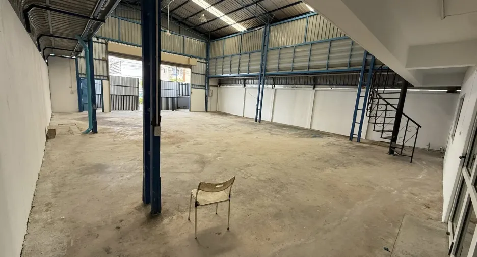 For rent and for sale warehouse in Bang Sao Thong, Samut Prakan